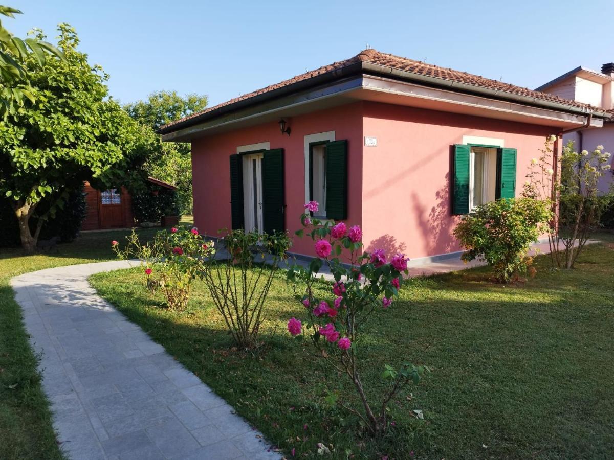 La Casina Villa Barga Bagian luar foto
